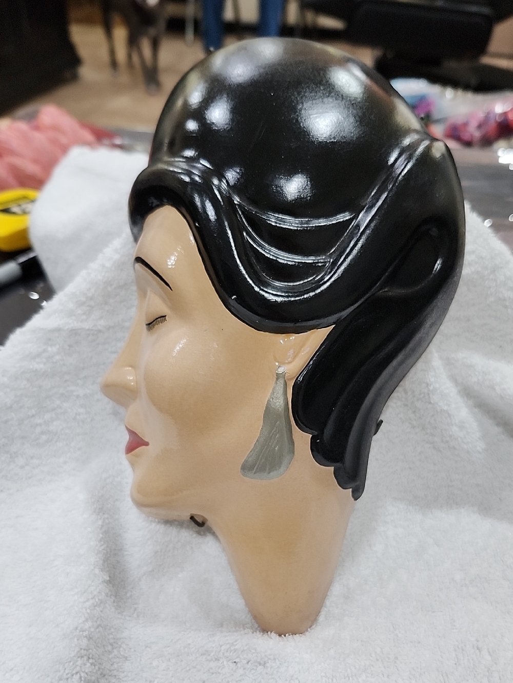 VINTAGE CERAMIC LADY HEAD